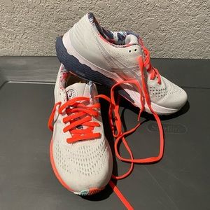 ASICS Gel Kayano 28